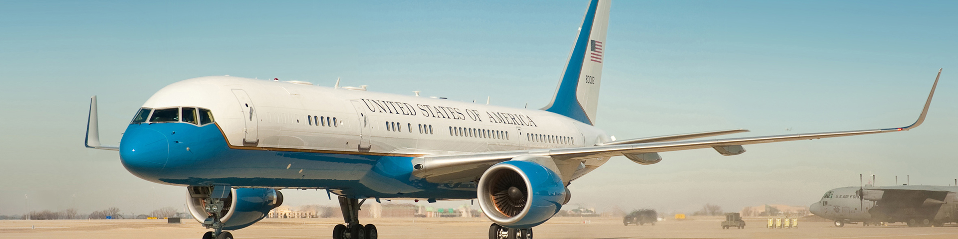 Air Force Two lands at the Kentucky Air National Guard Base Louisville Ky1 - Boeing 757-200 VIP Private Jet