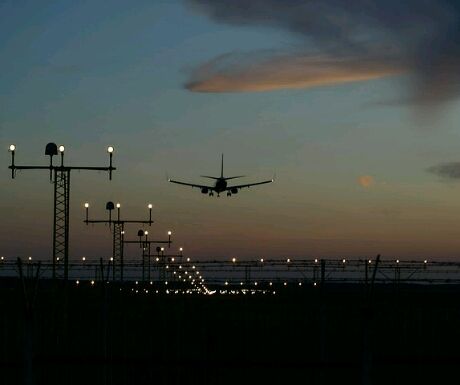 Time Saving 460x385 - 5 Advantages of Chartering a Flight Over Going Business Class