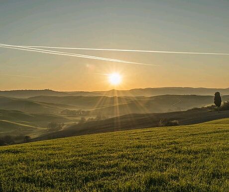 tuscany 1341489 640 crop 460x385 - 6 Luxurious Holiday Resorts With Private Airstrips